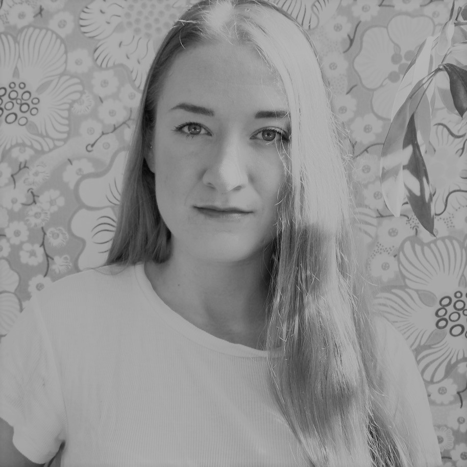 Puolivartalokuva henkilöstä.